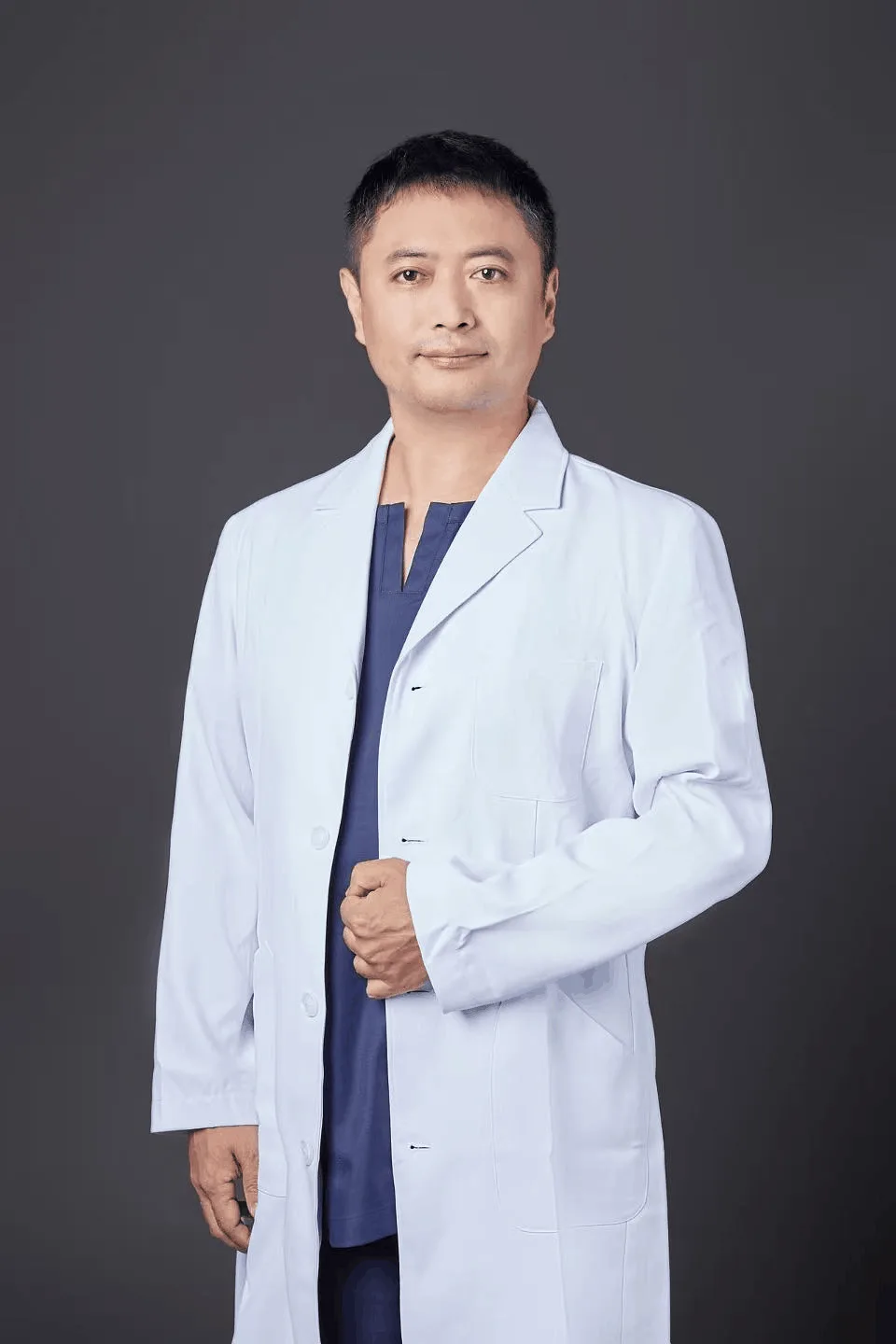 陈鹏 副主任医师